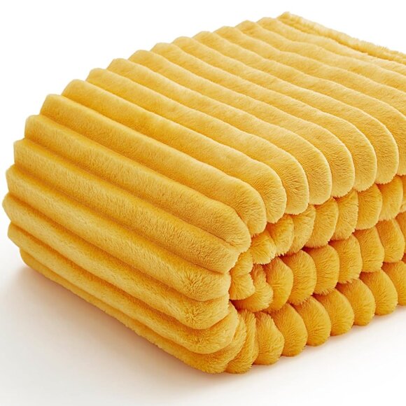 Super Soft Fall Throw Blanket Orange 50"x60" - Picture 4 of 6